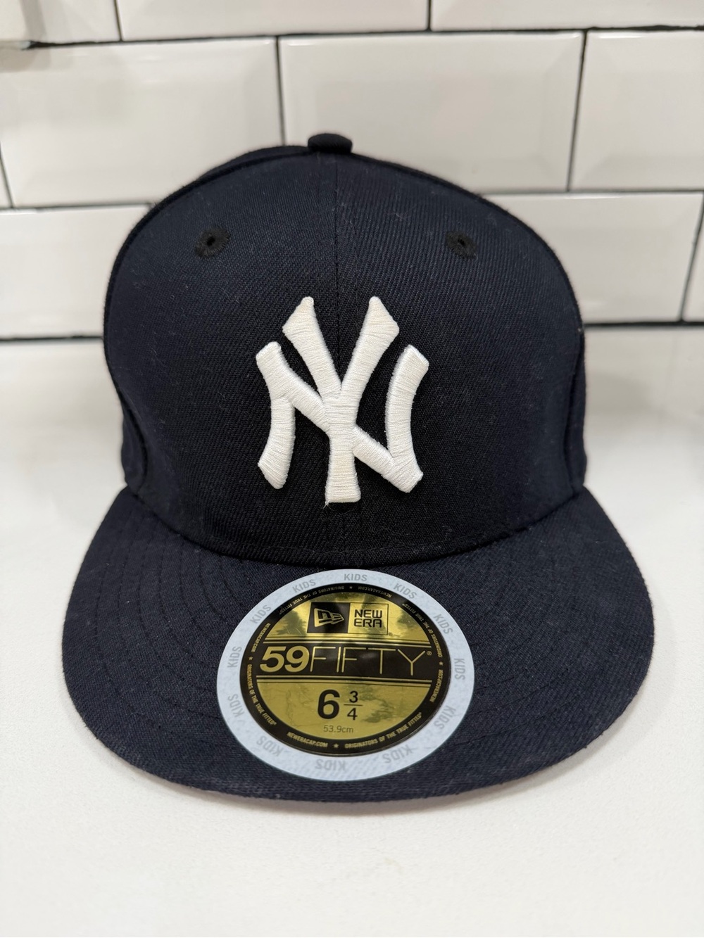 Kids Yankee Fitted Hat Size 6 3/4 (53.9cm)